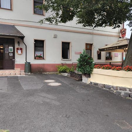 Penzion U Zeleneho Stromu Telnice Exterior foto